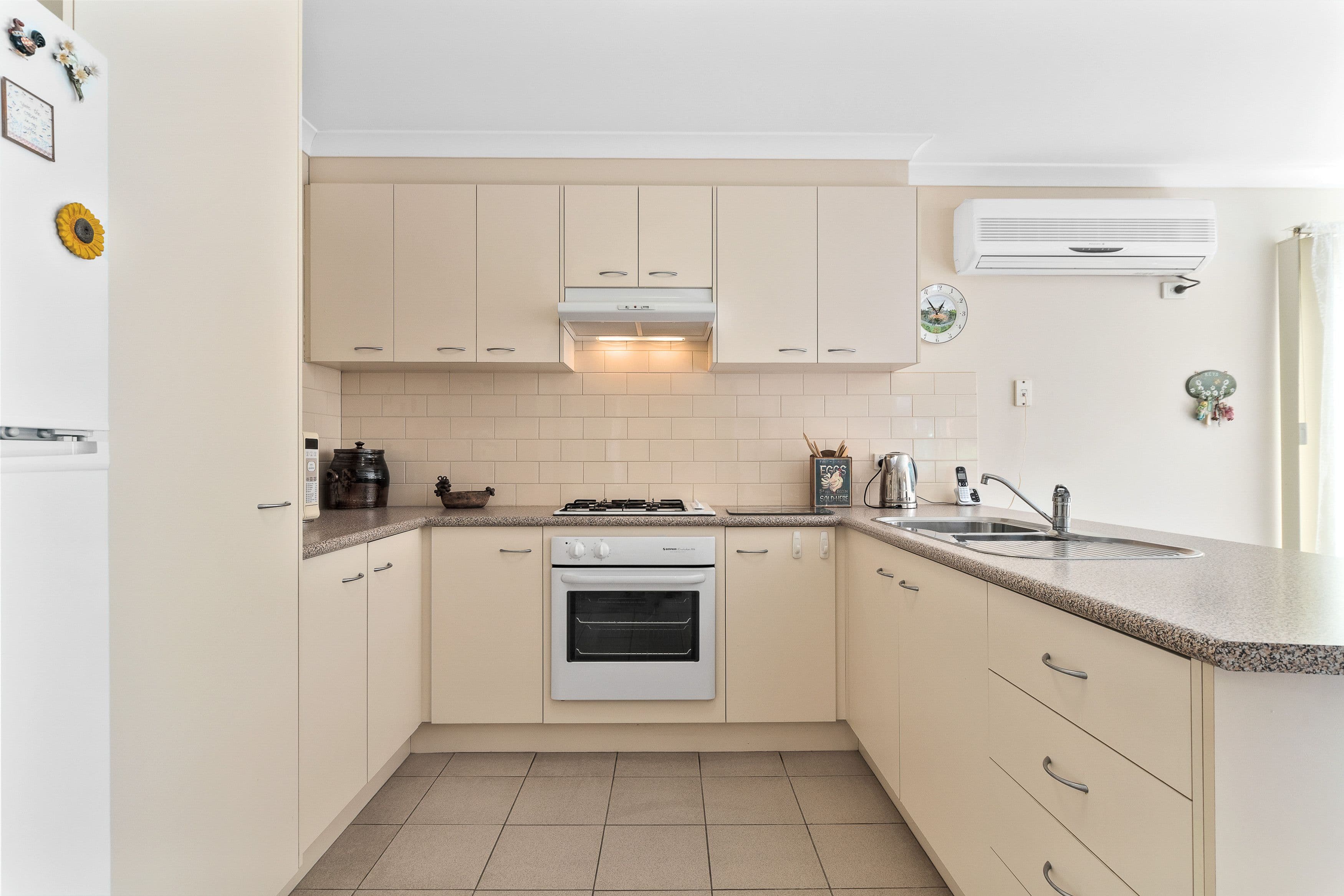 38-40 Lindrum Road, Frankston VIC 3199, Frankston - Thumbnail 7