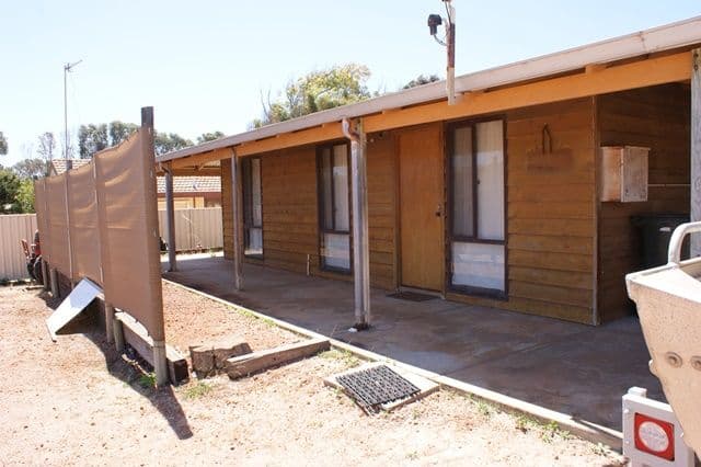 22 Clementina Road, Dongara WA 6525, Dongara - Thumbnail 4