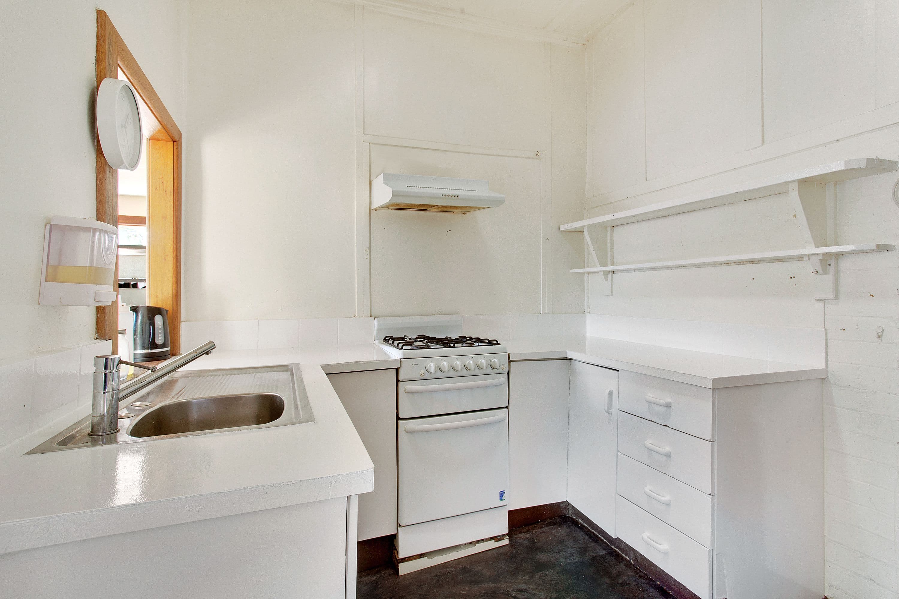 805 Pittwater Road, Dee Why NSW 2099, Dee Why - Thumbnail 2