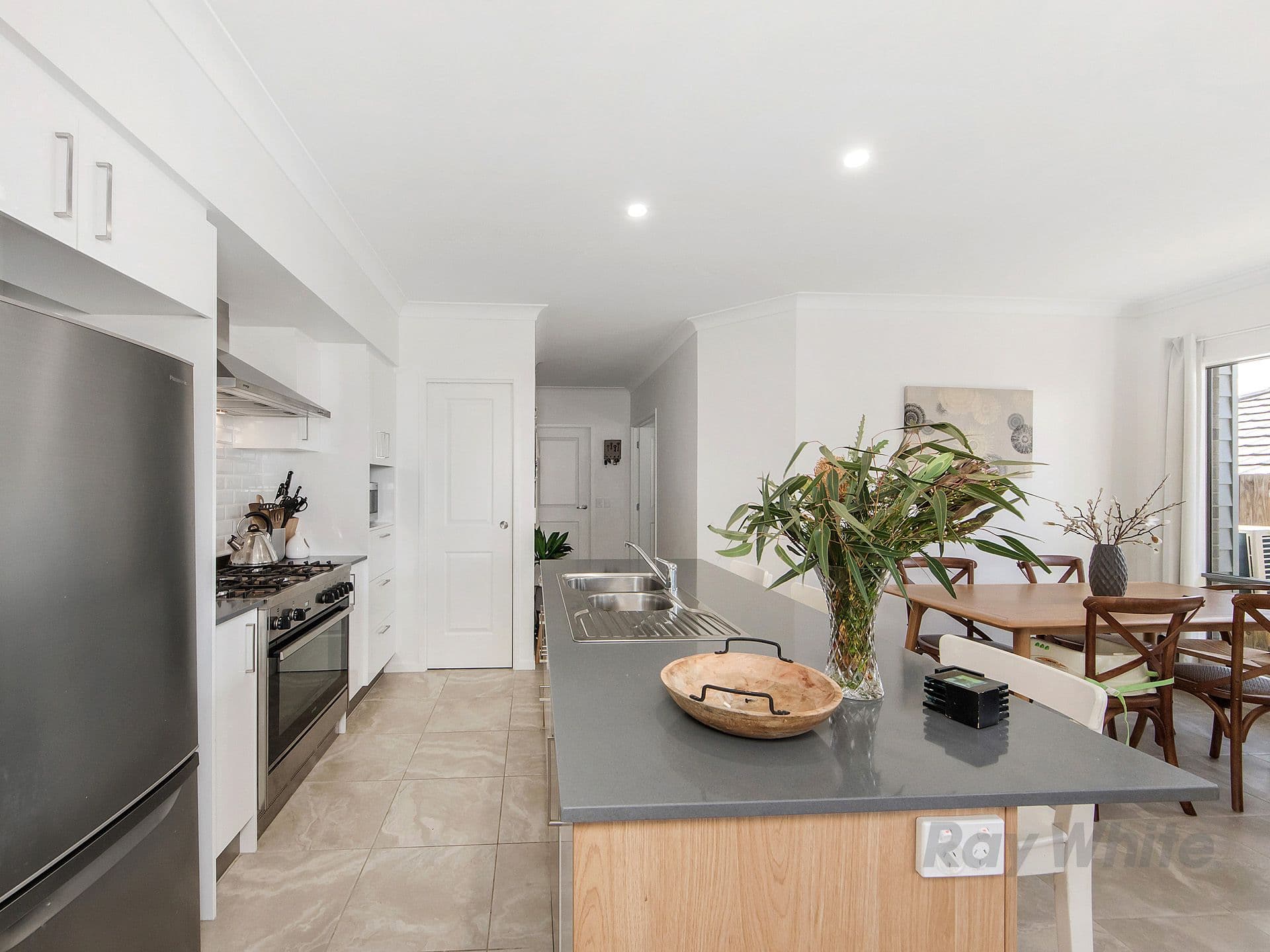 89 Wollombi Avenue, Ormeau Hills QLD 4208, Ormeau Hills - Thumbnail 3