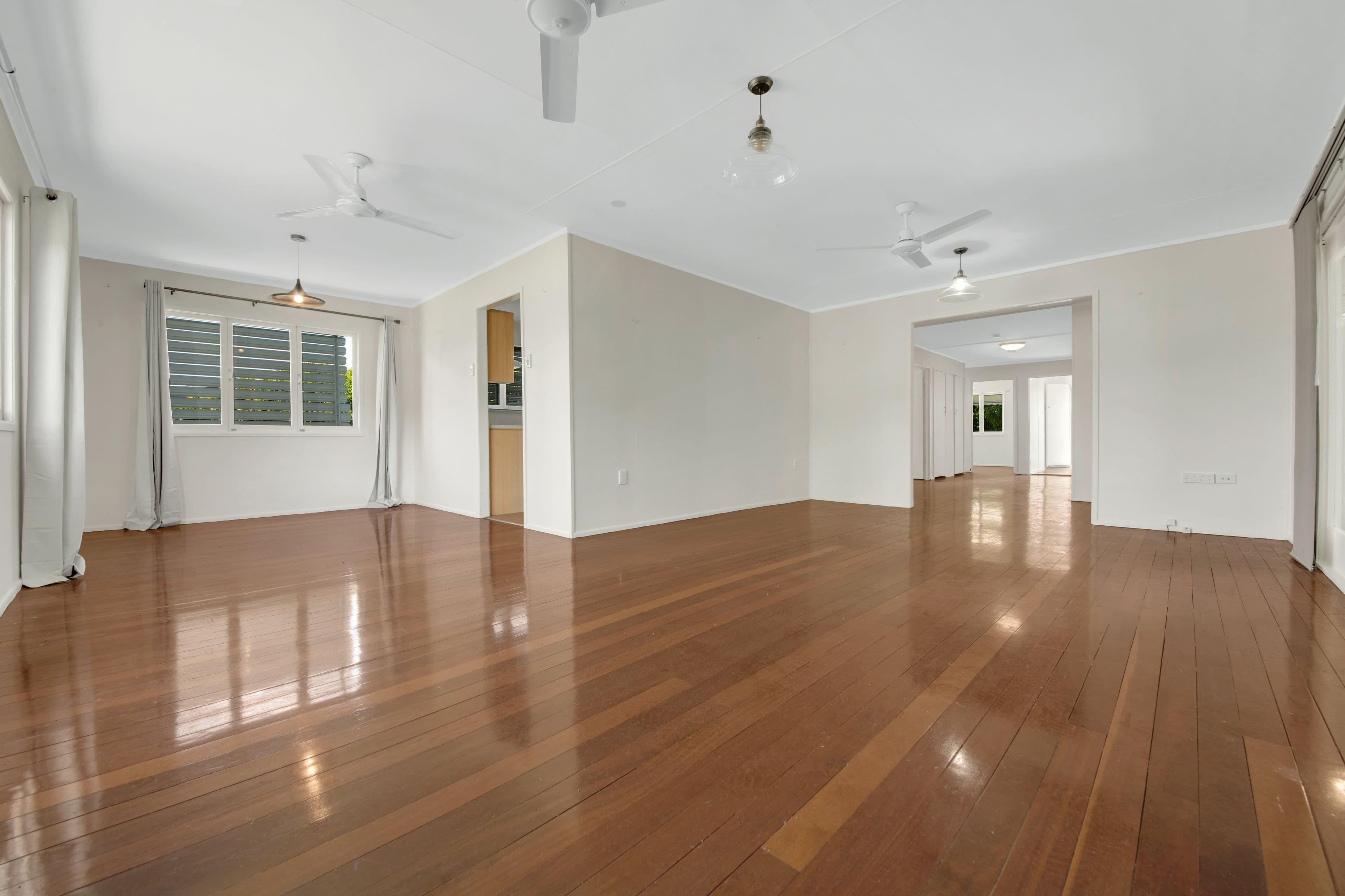 14 Paterson Street, West Gladstone QLD 4680, West Gladstone - Thumbnail 2