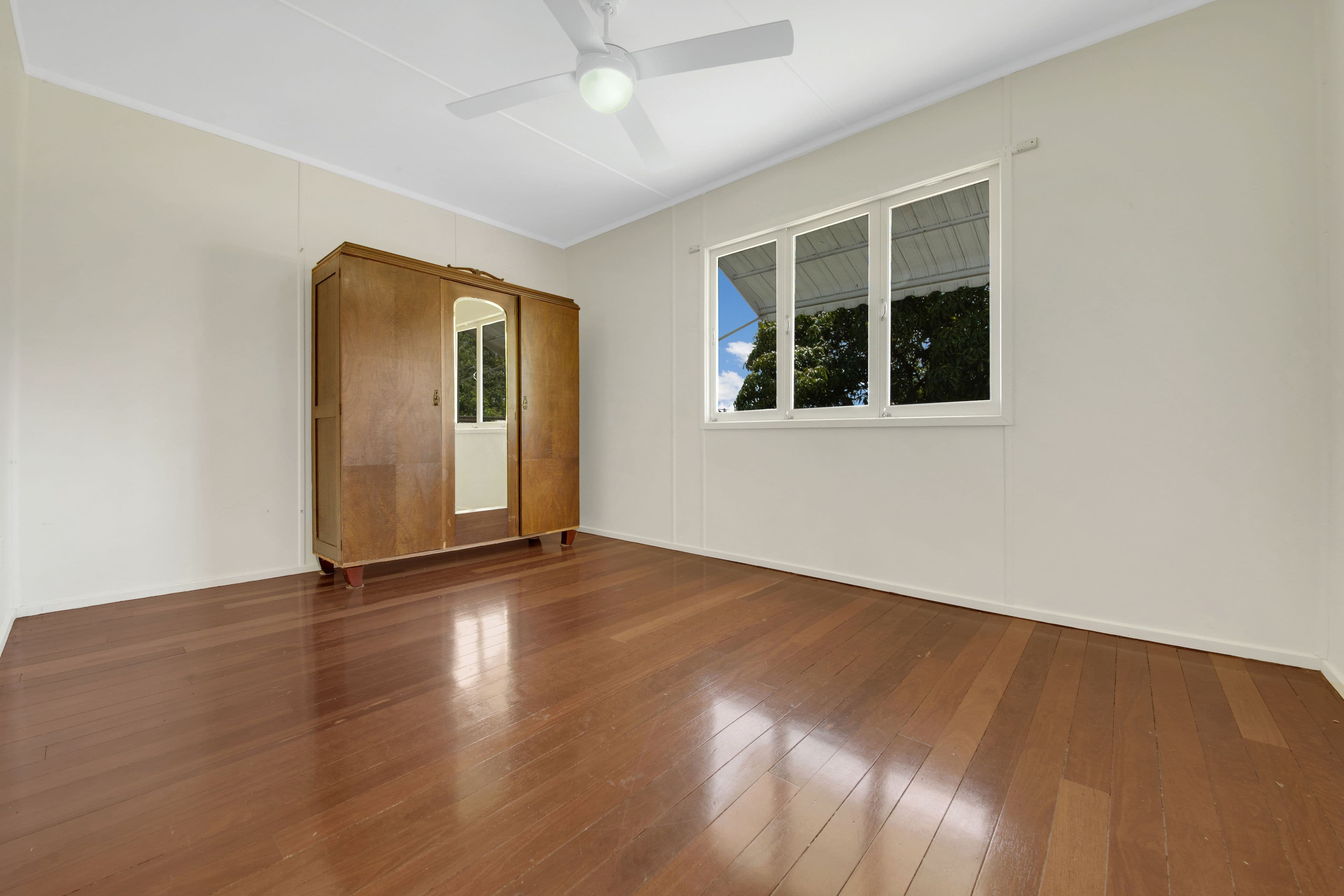 14 Paterson Street, West Gladstone QLD 4680, West Gladstone - Thumbnail 8