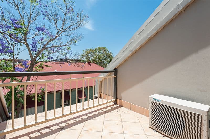58 York Parade, Spring Hill QLD 4000, Spring Hill - Thumbnail 7