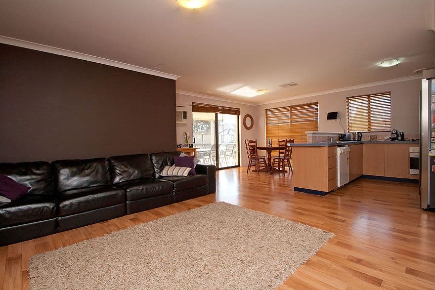 13 Carmana Lane, WARNBRO WA 6169, Warnbro - Thumbnail 2