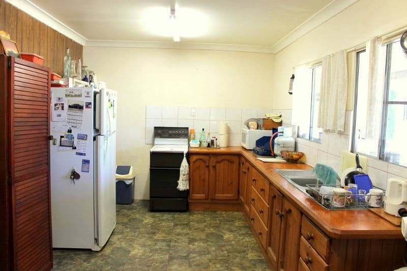 22 Whitehorse Road, Dakabin QLD 4503, Dakabin - Thumbnail 6