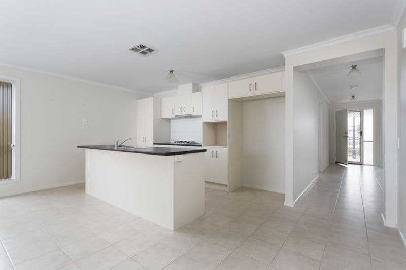 144 Newton Boulevard, Munno Para SA 5115, Munno Para - Thumbnail 2