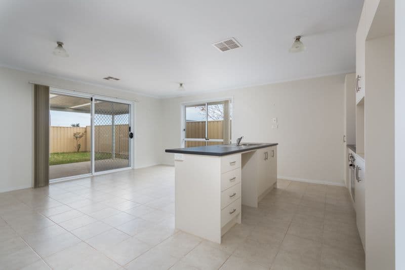 144 Newton Boulevard, Munno Para SA 5115, Munno Para - Thumbnail 3