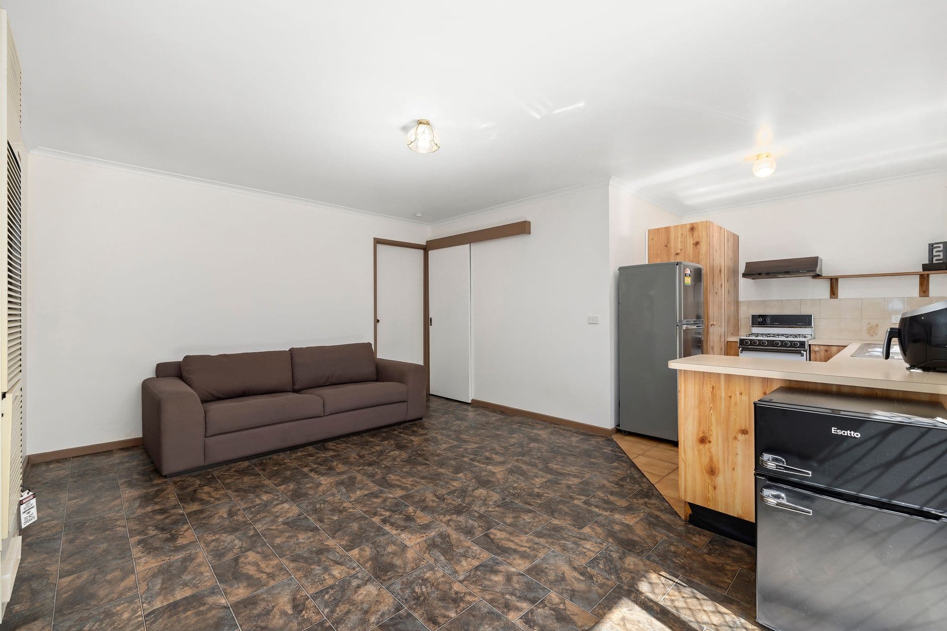 5 Jade Court, Narre Warren VIC 3805, Narre Warren - Thumbnail 4