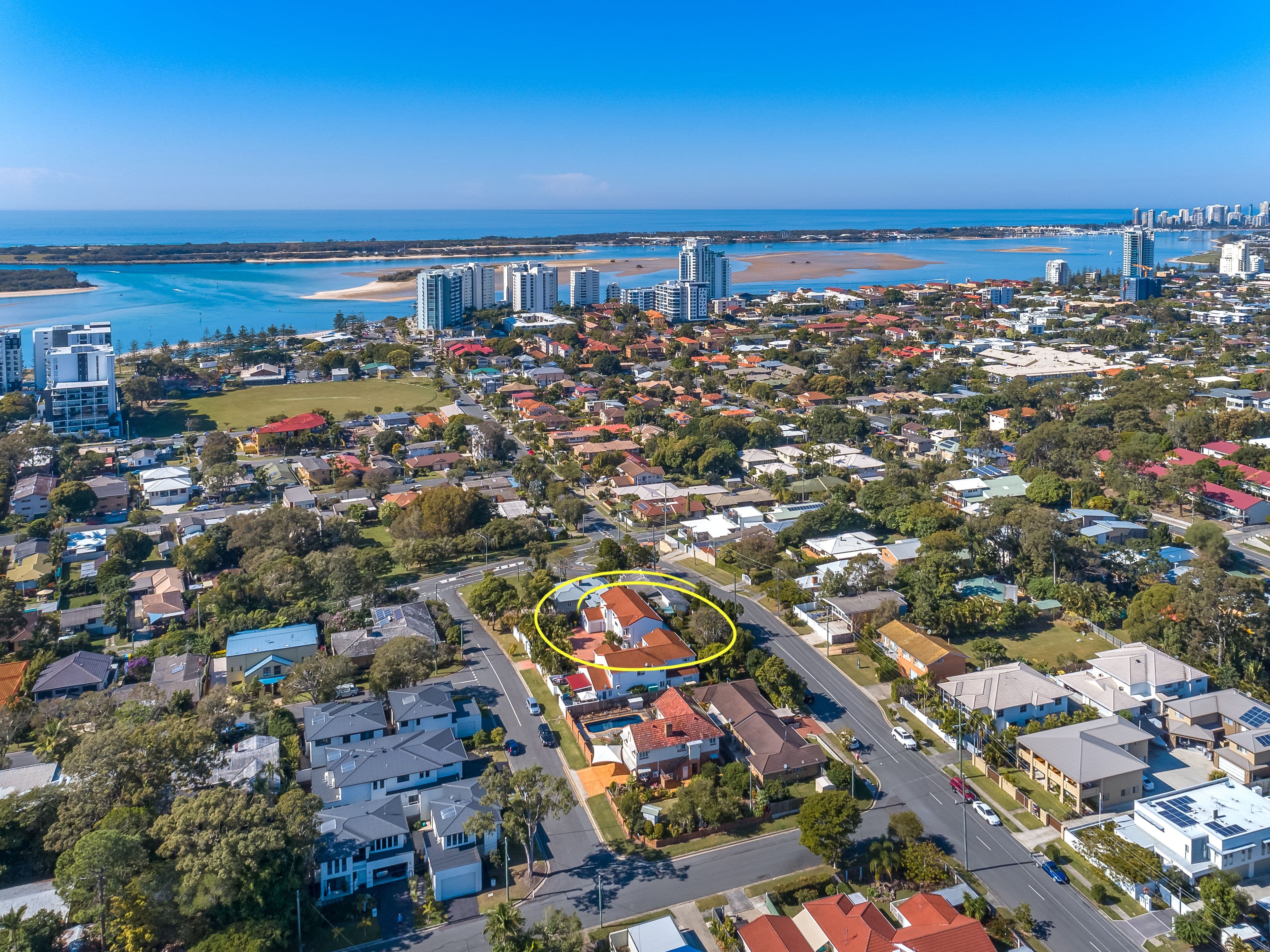 6 Clinton Street, Labrador QLD 4215, Labrador - Image 1