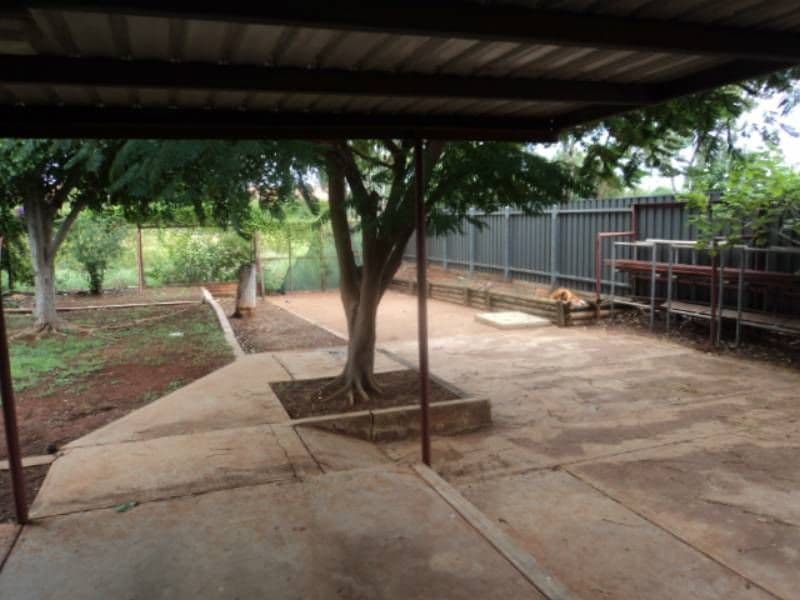 124  Irwin Crescent, DAMPIER WA 6713, Dampier - Thumbnail 5