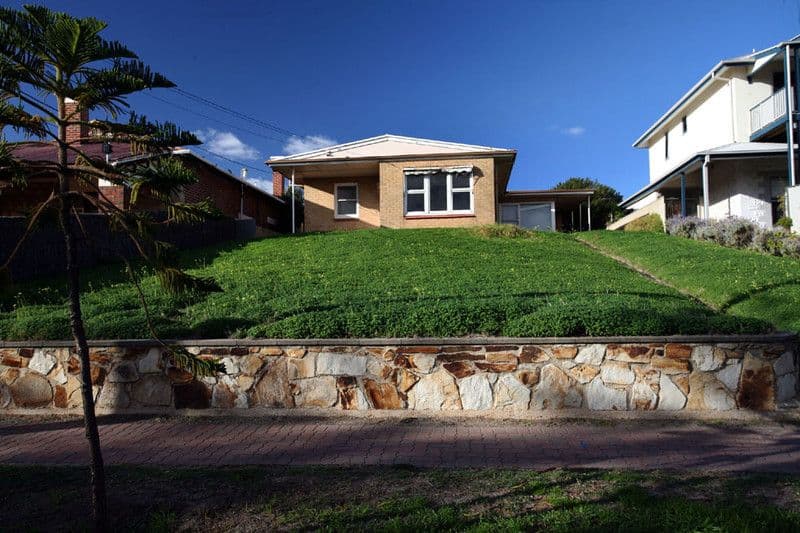 152 Seaview Road, HENLEY BEACH SOUTH SA 5022, Henley Beach South - Image 1