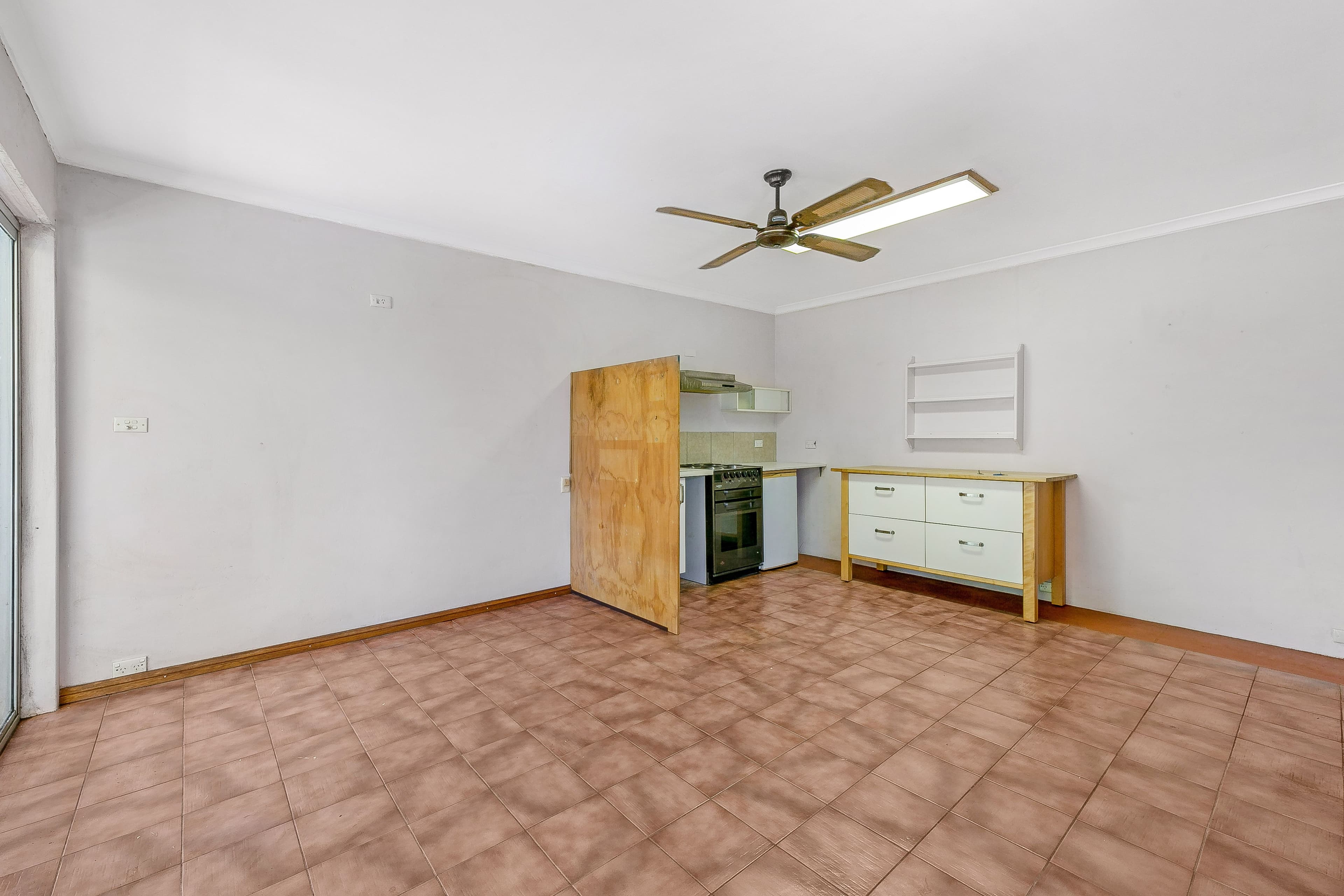 91 Chester Hill Road, Bass Hill NSW 2197, Bass Hill - Thumbnail 7