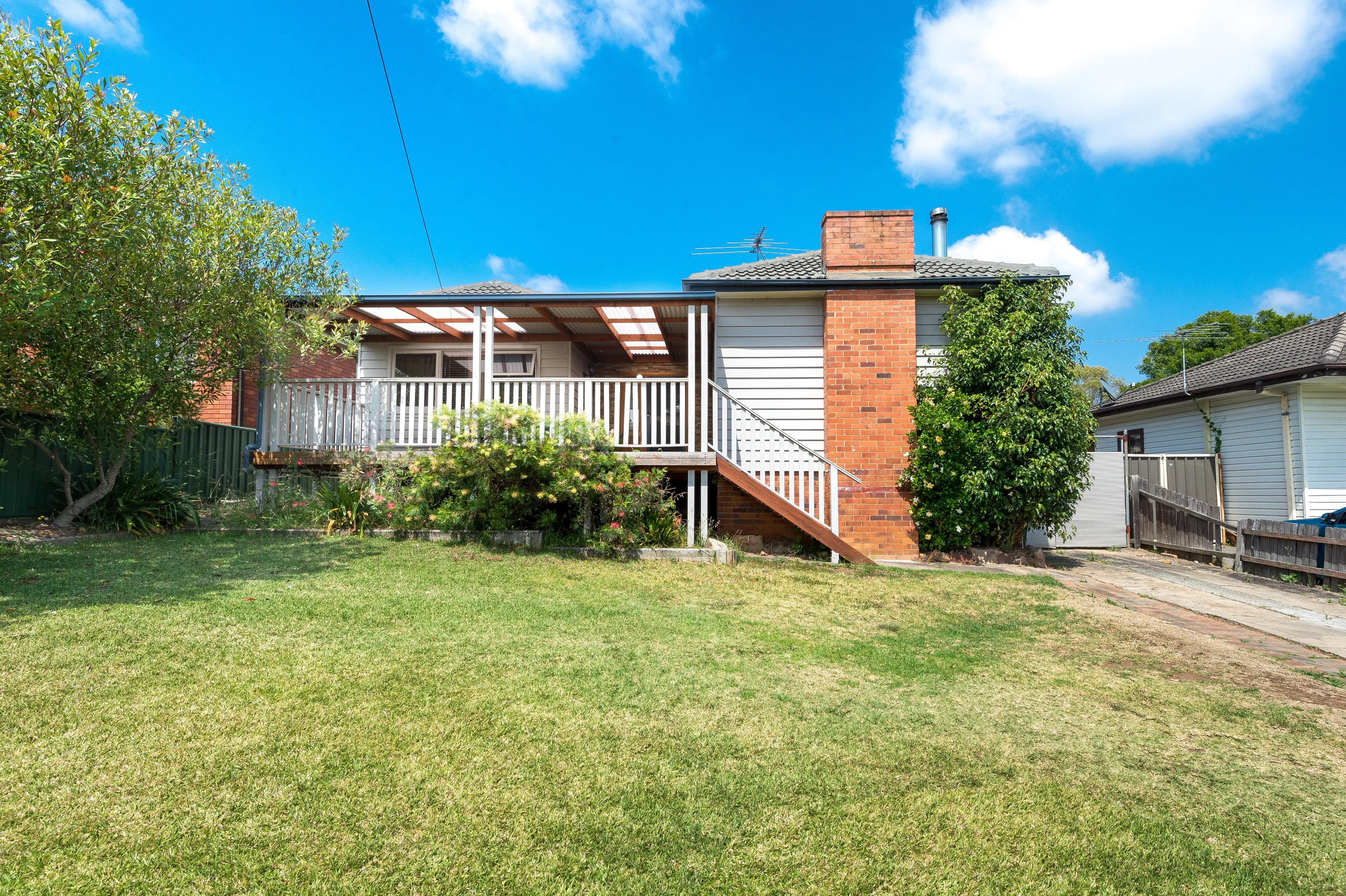 9 Carcoola Street, Campbelltown - Thumbnail 2