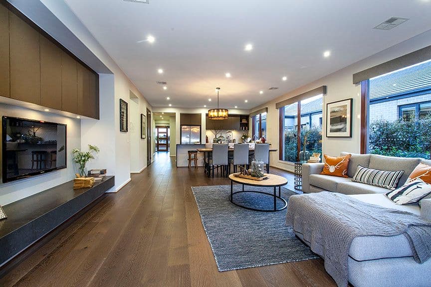 17 Winchcombe Way, Cranbourne North VIC 3977, Cranbourne North - Thumbnail 3