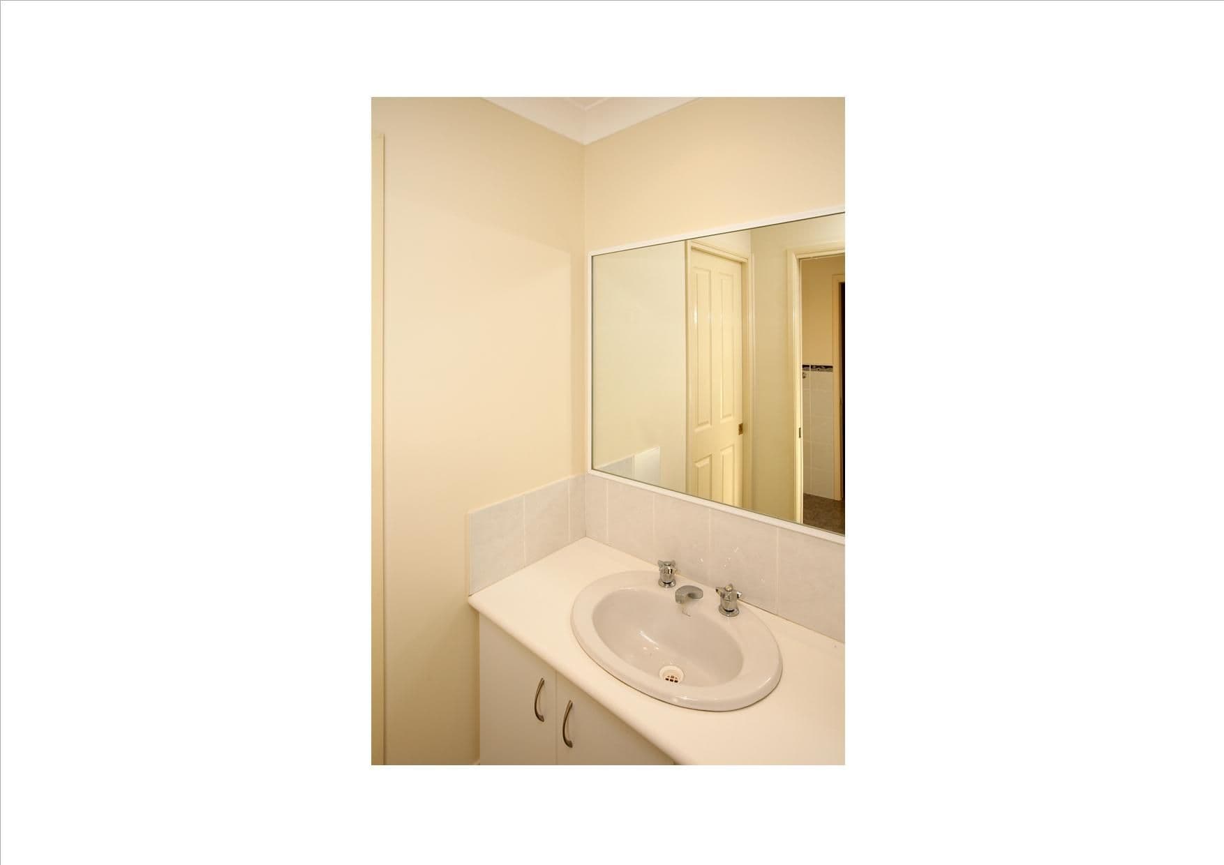 23 Paldi Crescent, GLENFIELD PARK NSW 2650, Glenfield Park - Thumbnail 5