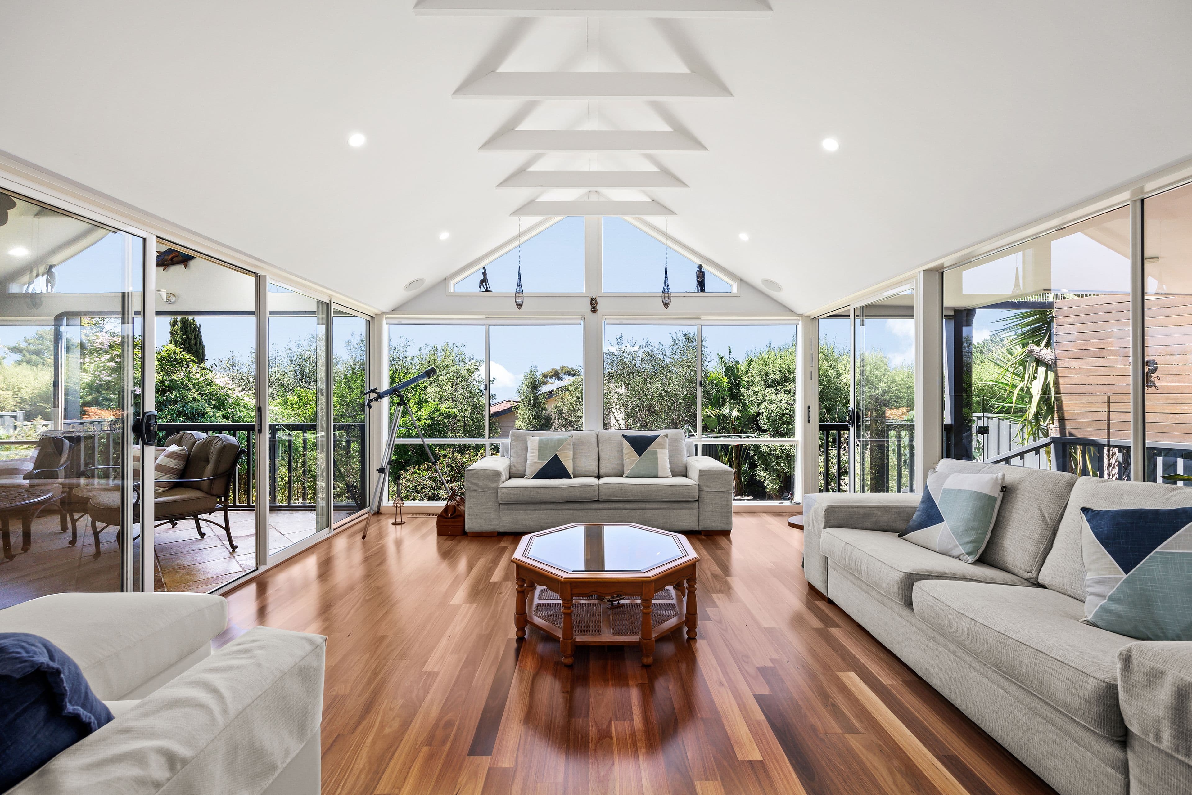 9 Dyson Drive, Sunbury VIC 3429, Sunbury - Image 1