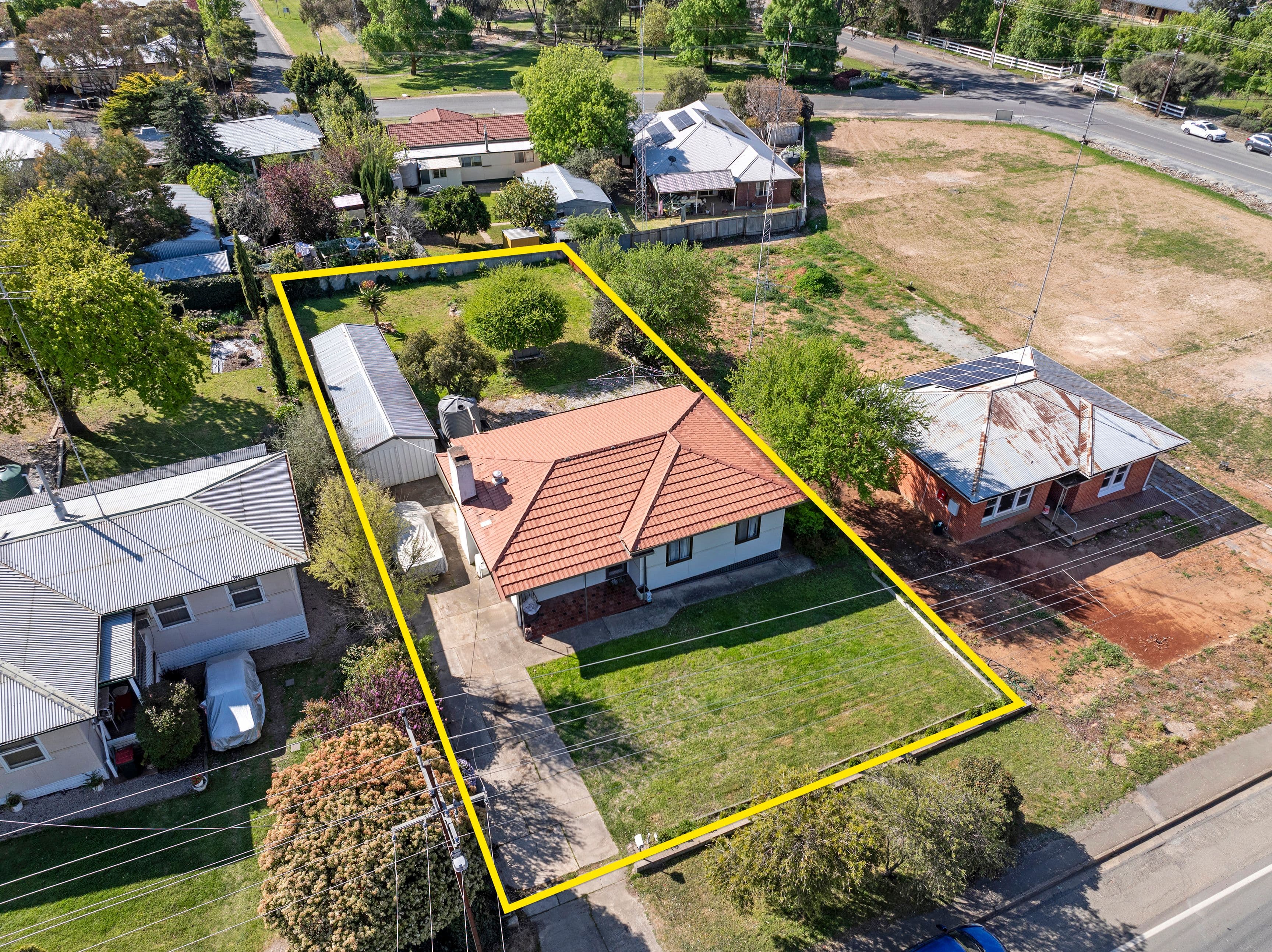62 Farrell Flat Road, Clare SA 5453, Clare - Thumbnail 2