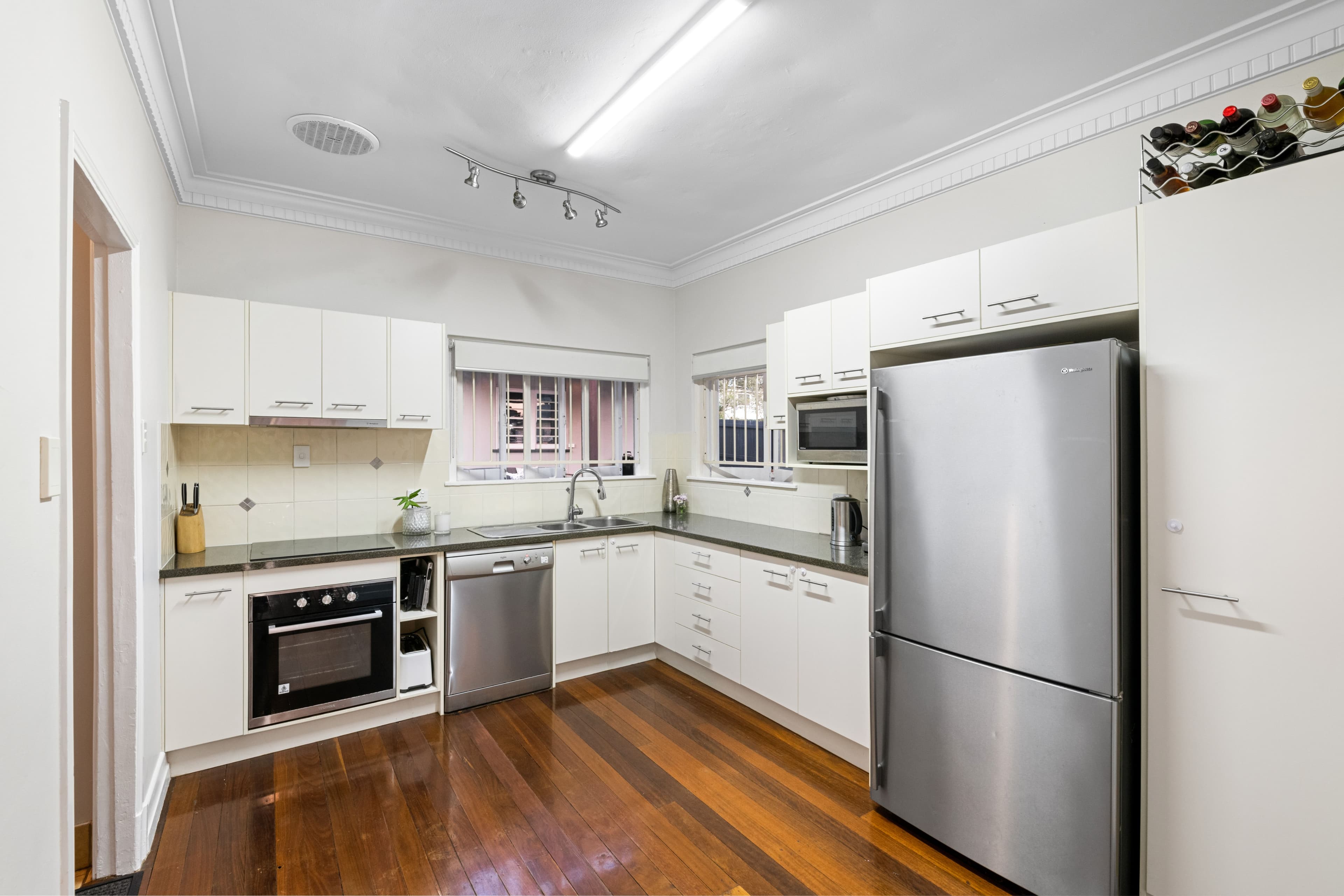 62 Albert Street, Holland Park West QLD 4121, Holland Park West - Thumbnail 6