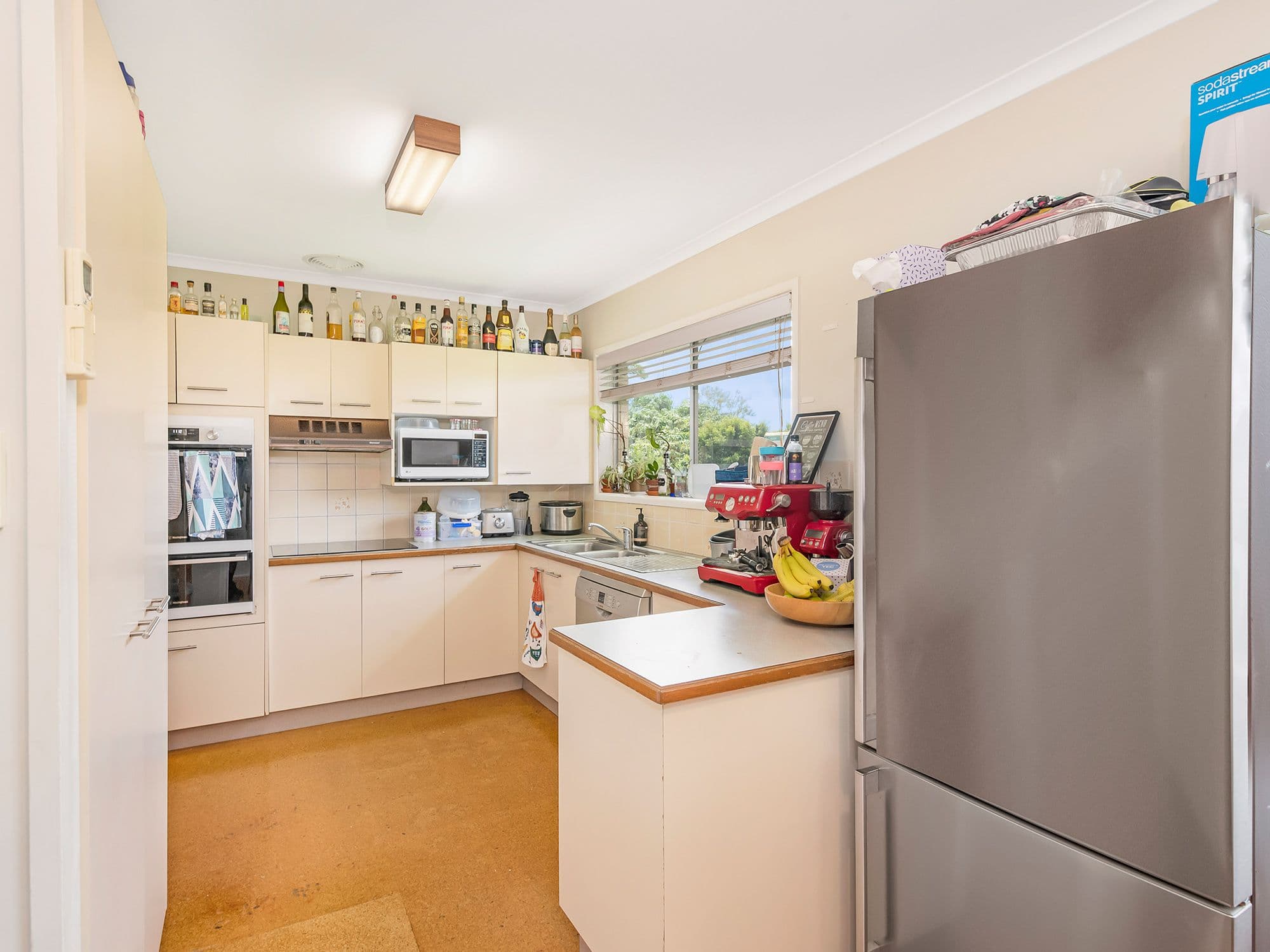 10 Silex Street, Mansfield QLD 4122, Mansfield - Thumbnail 6