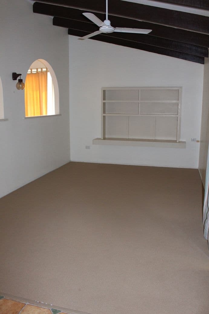 52 Booth Avenue, Tannum Sands QLD 4680, Tannum Sands - Thumbnail 5