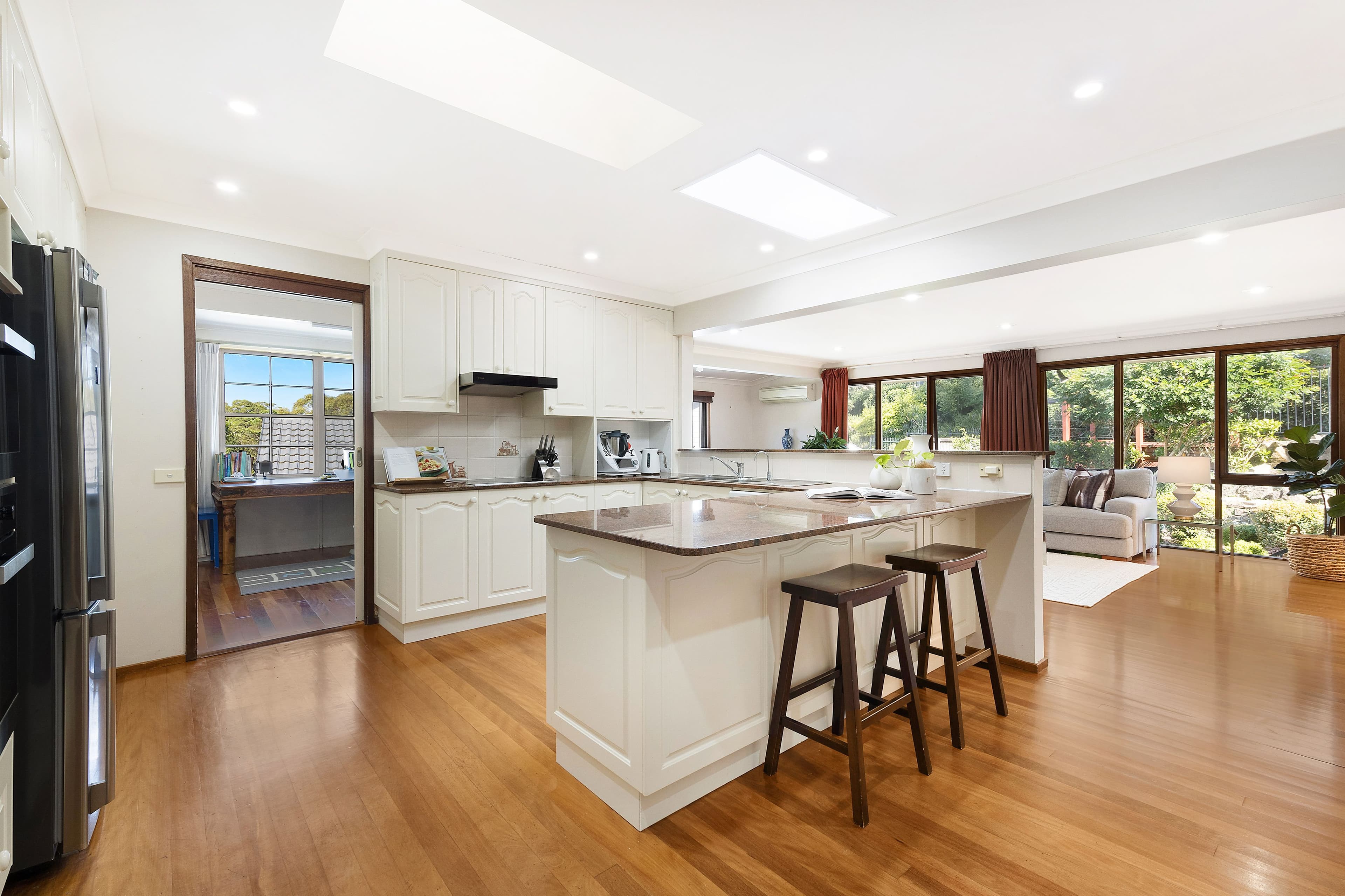 4 Woodvale Close, St Ives NSW 2075, St Ives - Thumbnail 3