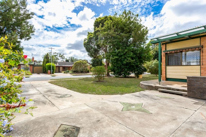 8 Chiselbury Road, Elizabeth Vale SA 5112, Elizabeth Vale - Thumbnail 2
