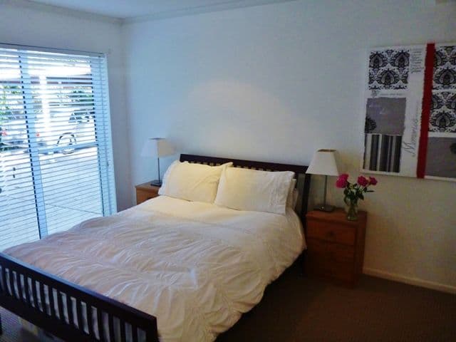 48 Tallebudgera Drive, PALM BEACH QLD 4221, Palm Beach - Thumbnail 8