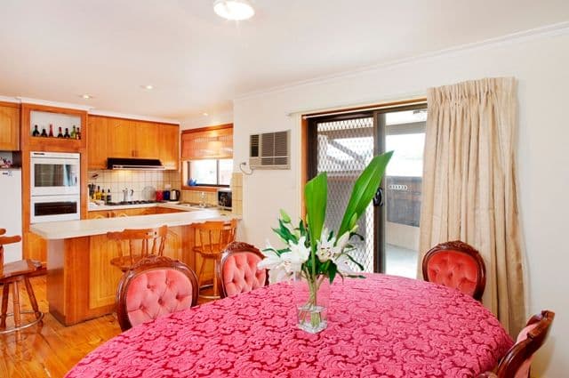 9 Glendye Court, CORIO VIC 3214, Corio - Thumbnail 4