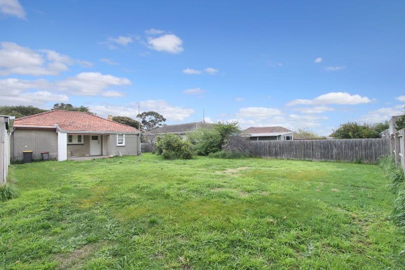 13 Claudel Street, OAKLEIGH EAST VIC 3166, Oakleigh East - Thumbnail 8