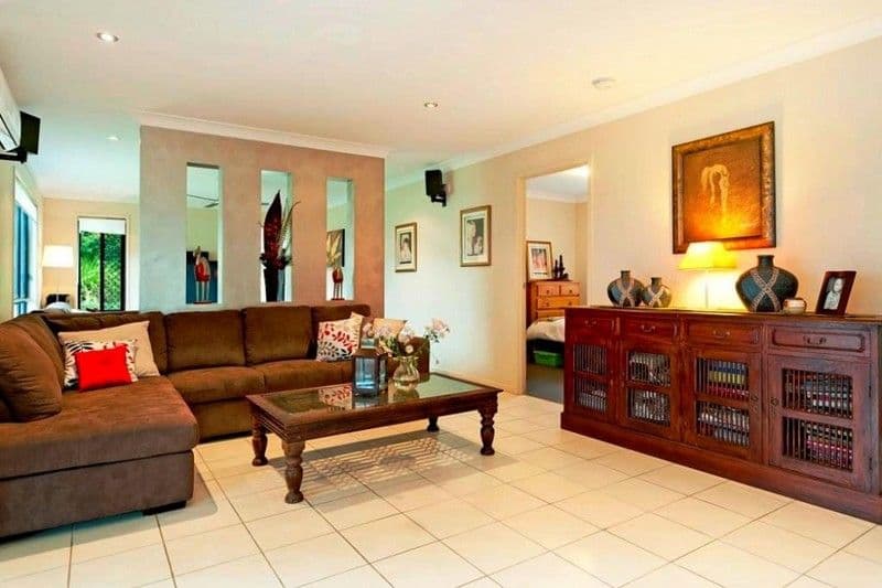 27 Carmarthen Circuit, PACIFIC PINES QLD 4211, Pacific Pines - Thumbnail 2