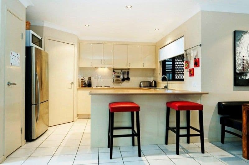 27 Carmarthen Circuit, PACIFIC PINES QLD 4211, Pacific Pines - Thumbnail 5