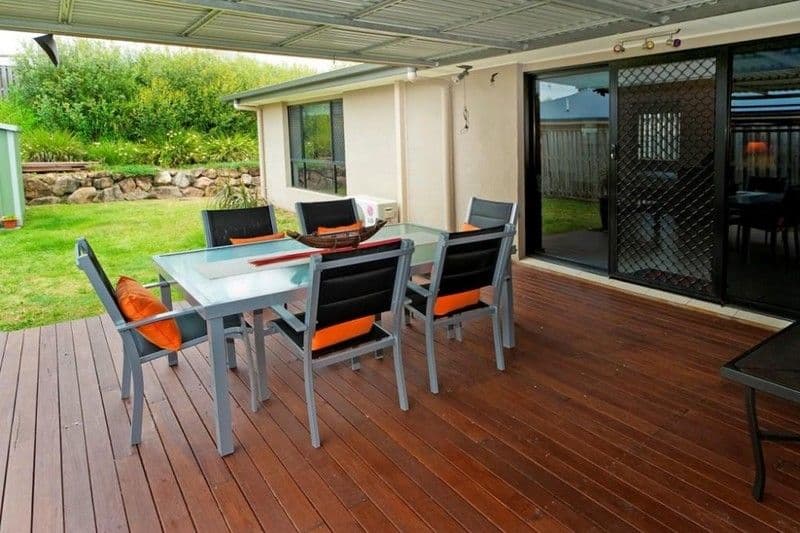 27 Carmarthen Circuit, PACIFIC PINES QLD 4211, Pacific Pines - Thumbnail 6