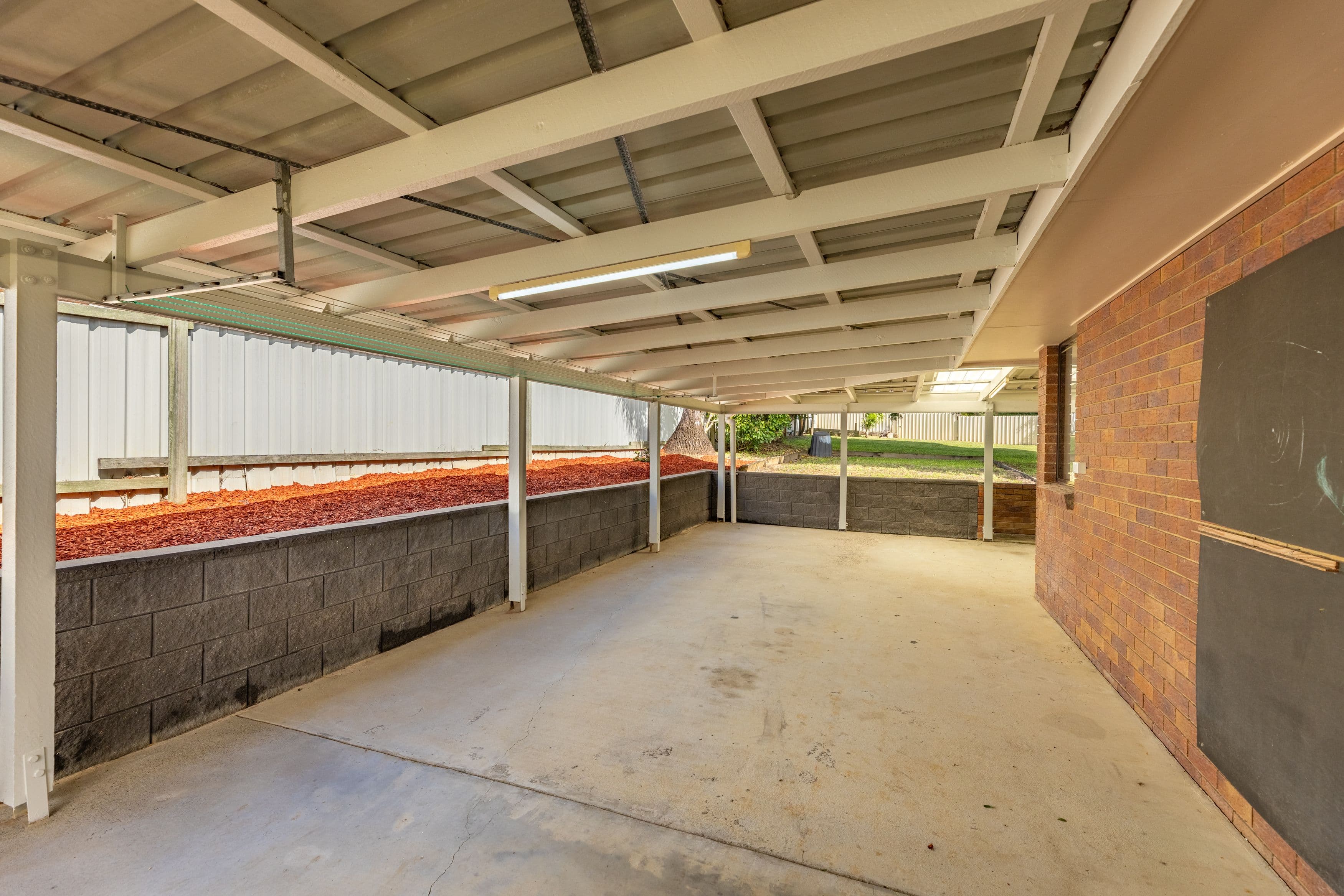 20 Peterson Road, Woodford QLD 4514, Woodford - Thumbnail 3