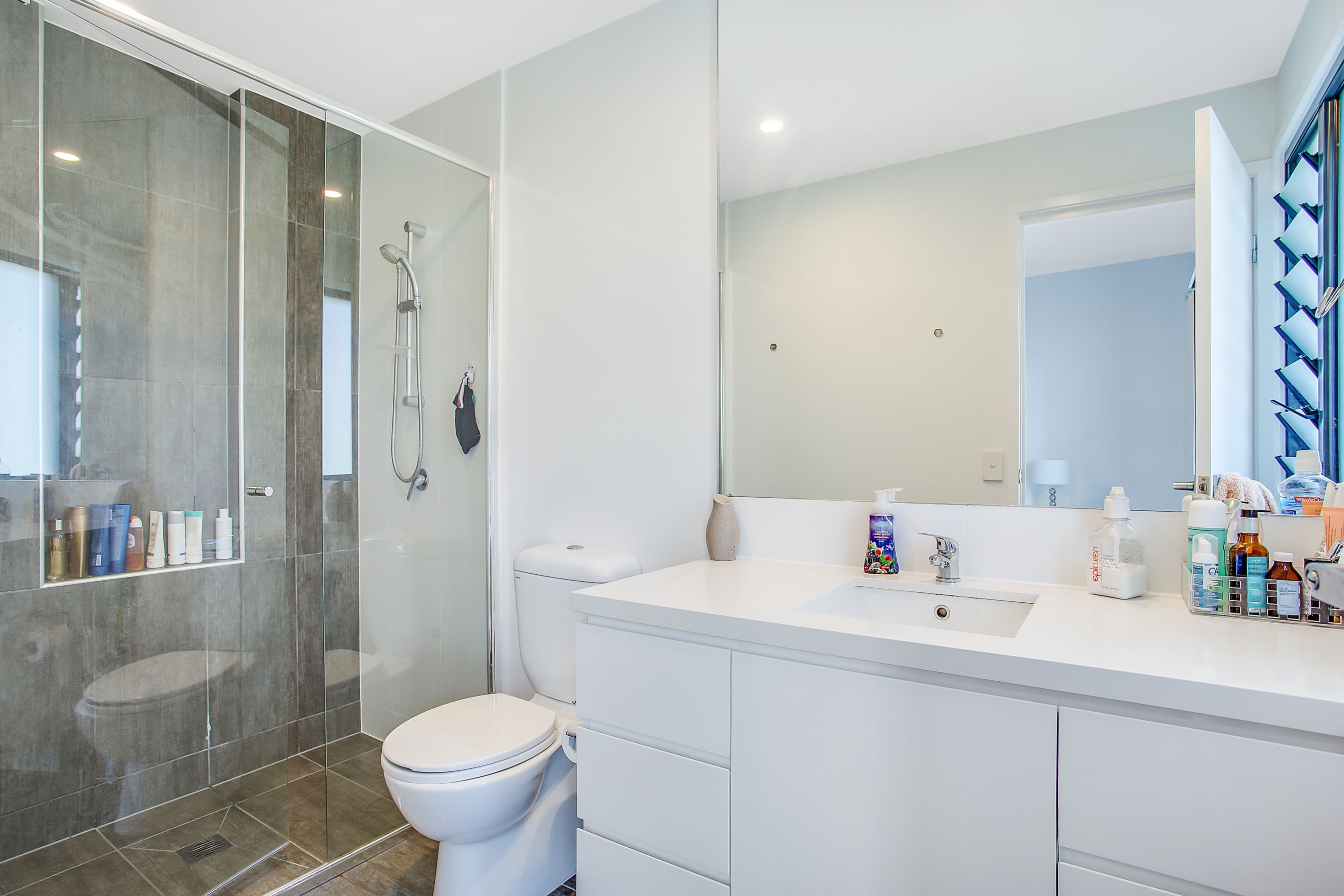 28 Fairlight Avenue, ROBINA QLD 4226, Robina - Thumbnail 8