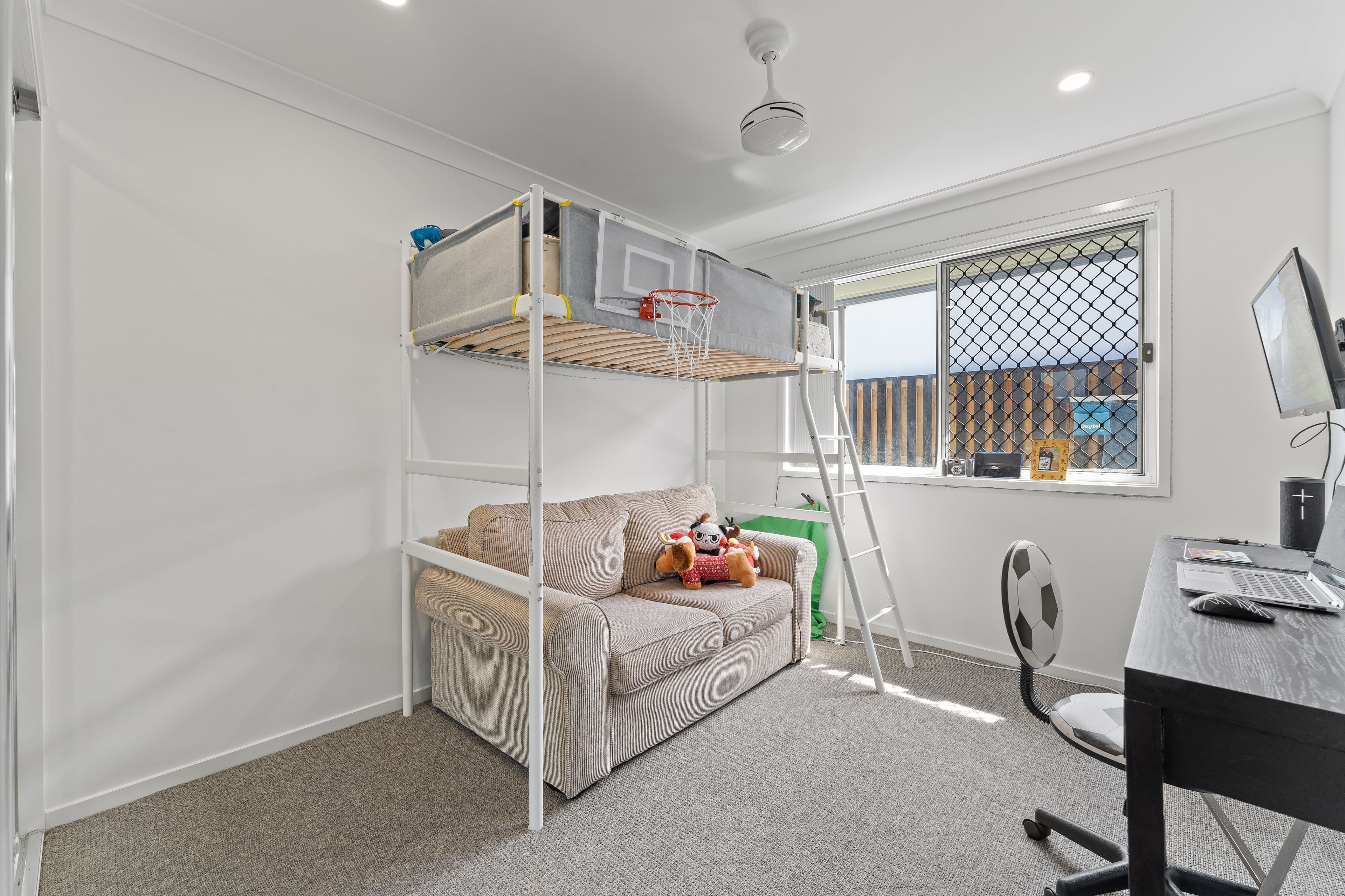 3 Rose Street, Logan Reserve QLD 4133, Logan Reserve - Thumbnail 3