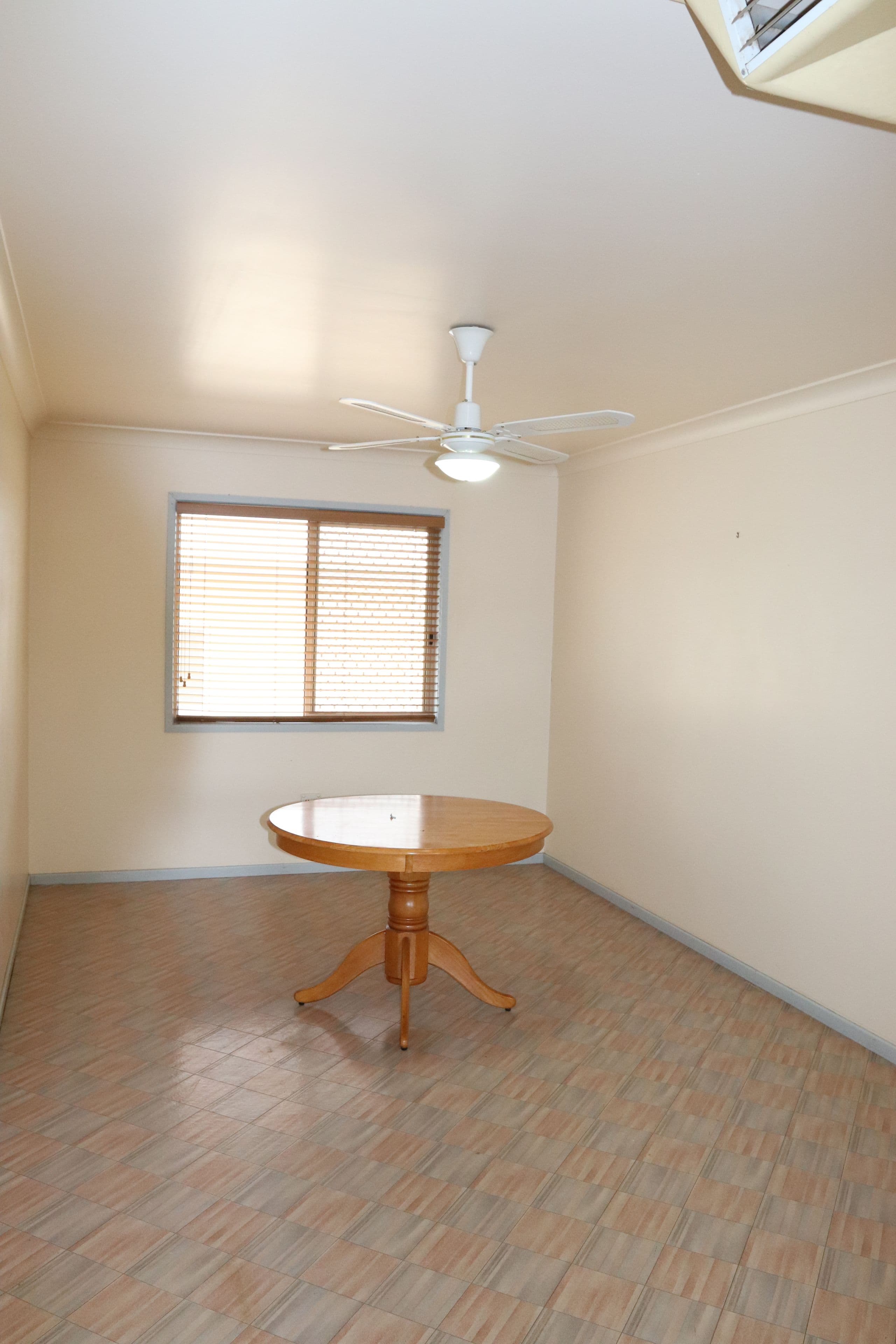 117 Watson Street, Charleville QLD 4470, Charleville - Thumbnail 3