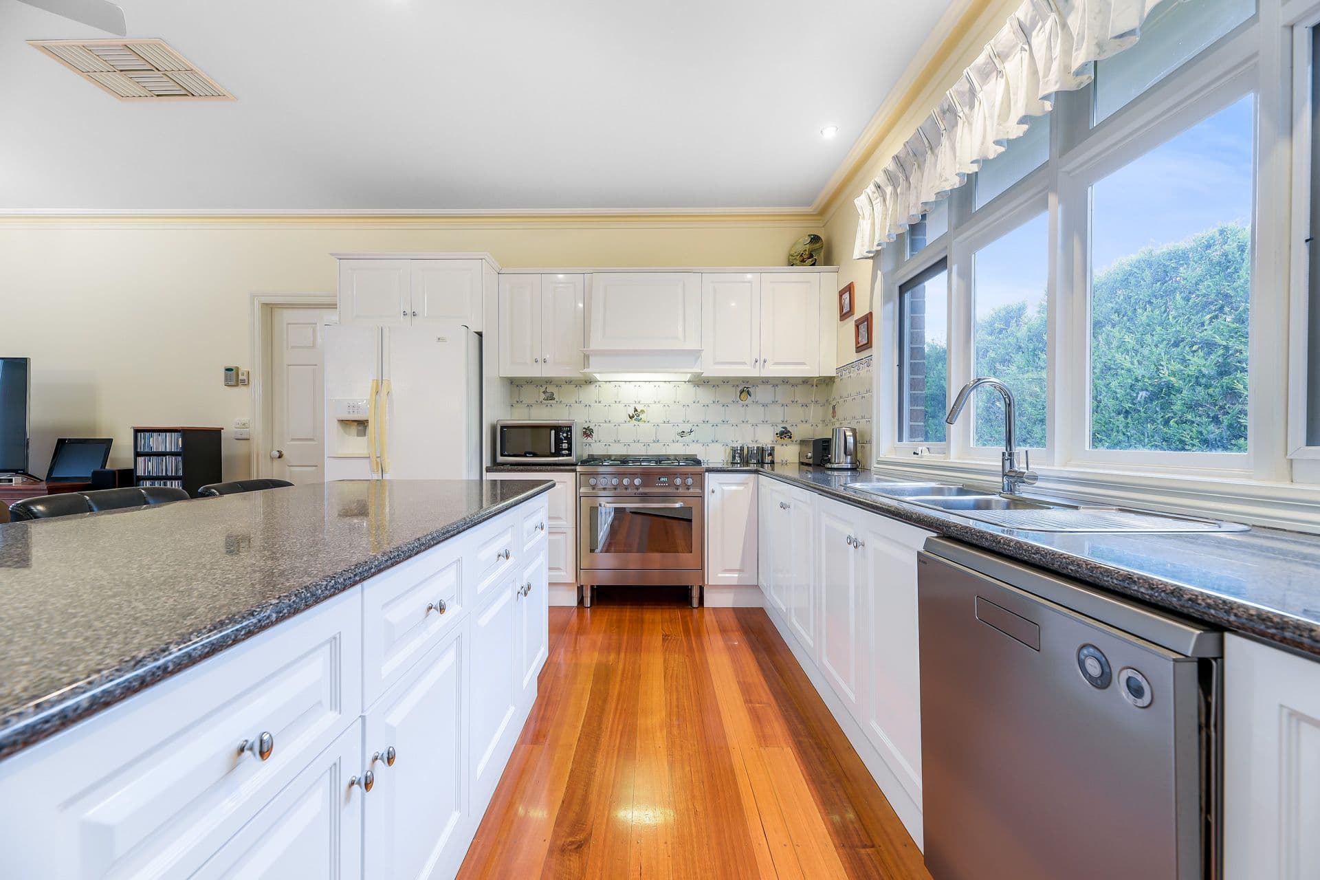 1 Anstey Retreat, Berwick VIC 3806, Berwick - Thumbnail 3