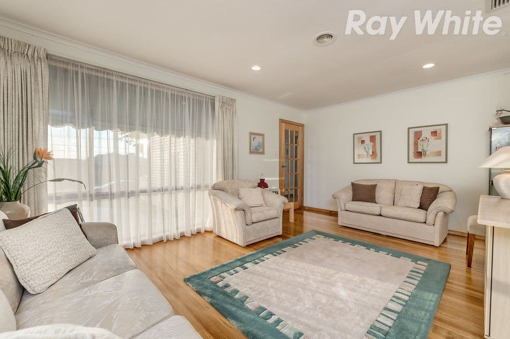 12 Warrawee Drive, BUNDOORA VIC 3083, Bundoora - Thumbnail 3