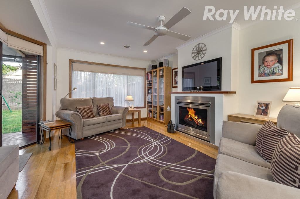 12 Warrawee Drive, BUNDOORA VIC 3083, Bundoora - Thumbnail 4
