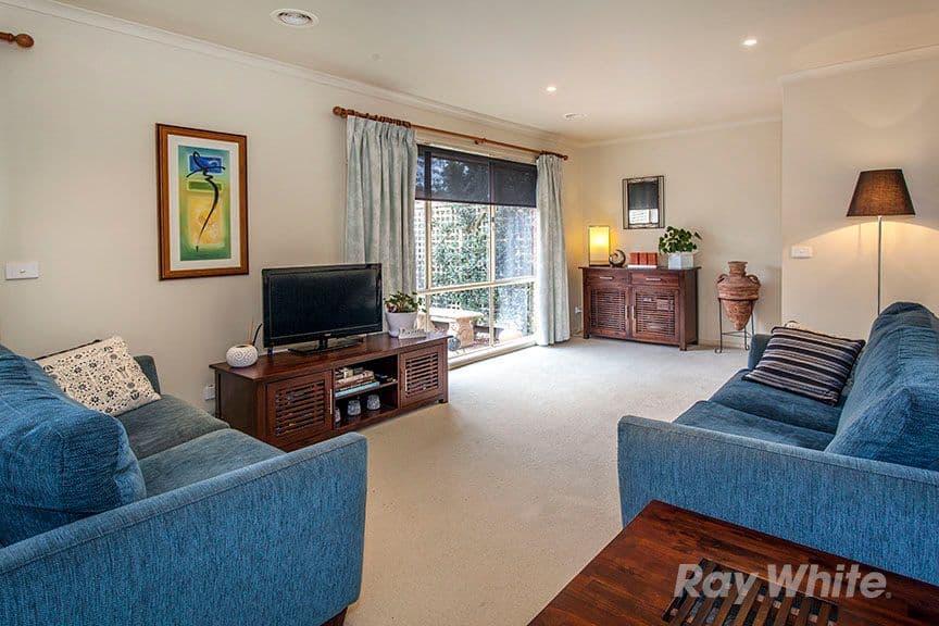 48 Townview Avenue, Wantirna South VIC 3152, Wantirna South - Thumbnail 3