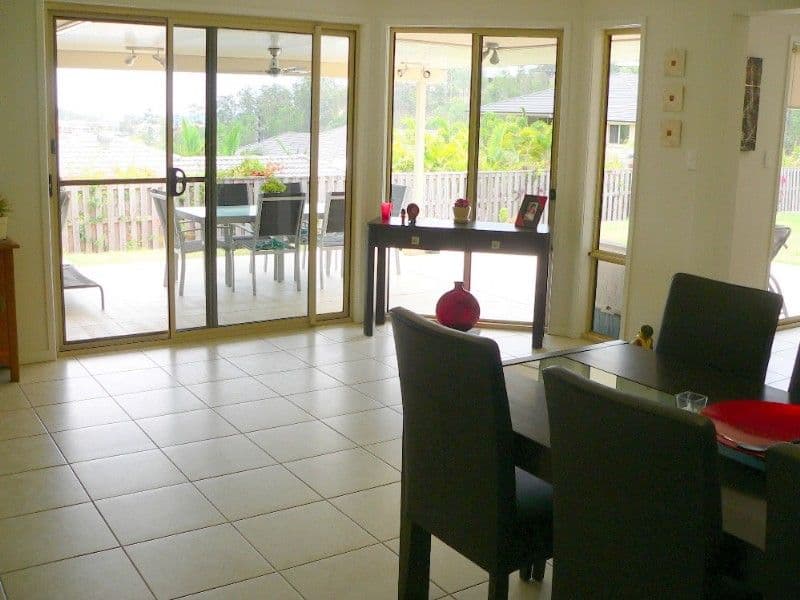 9 Victoria Drive, PACIFIC PINES QLD 4211, Pacific Pines - Thumbnail 4