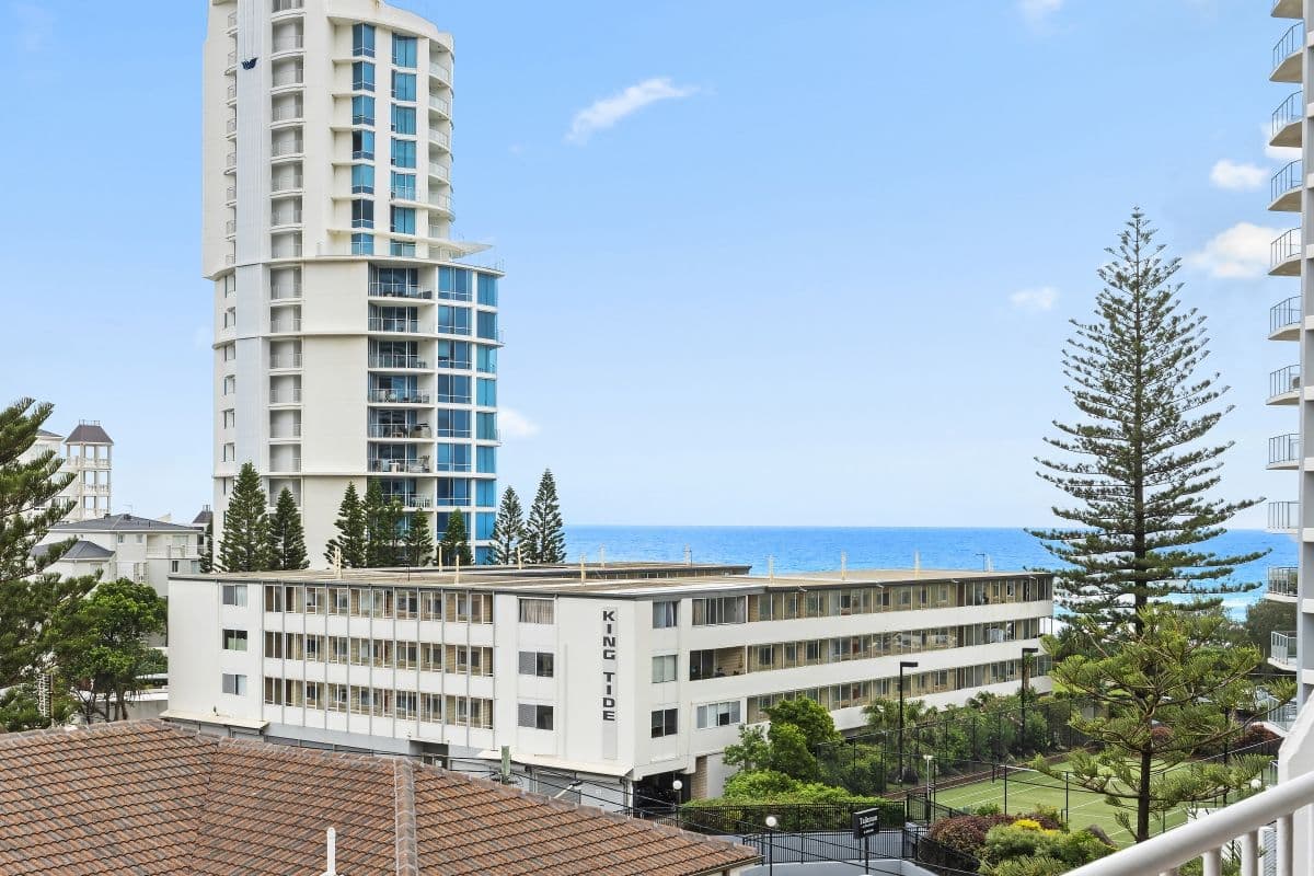 5-7 Queensland Avenue, Broadbeach QLD 4218, Broadbeach - Thumbnail 2