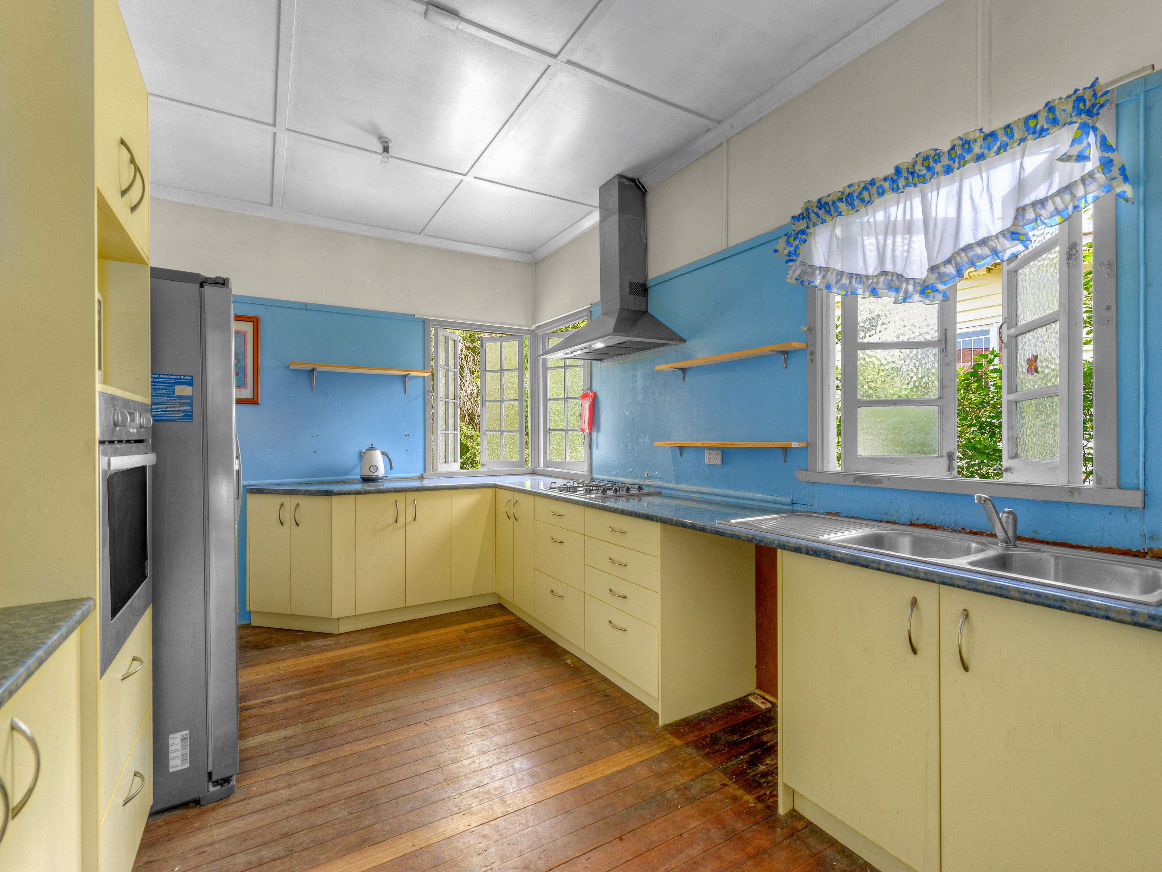 30 Ferricks Street, Stafford QLD 4053, Stafford - Thumbnail 3