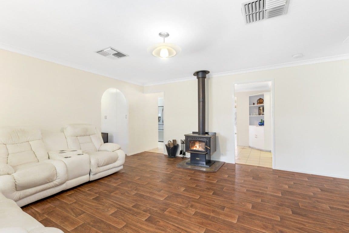 8 Vass Road, Etna Creek QLD 4702, Etna Creek - Thumbnail 6