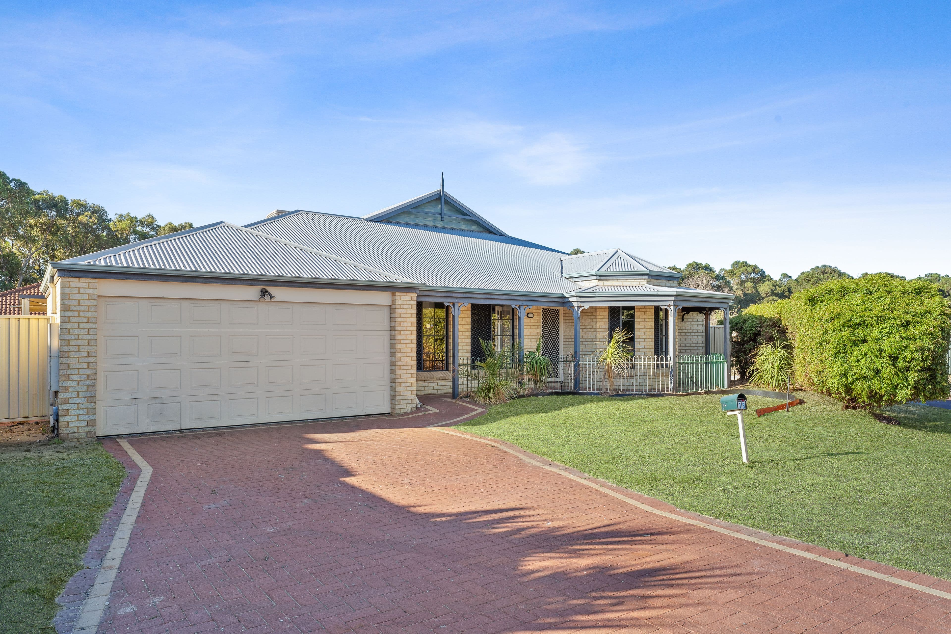15 Wacona Way, Secret Harbour WA 6173, Secret Harbour - Thumbnail 2