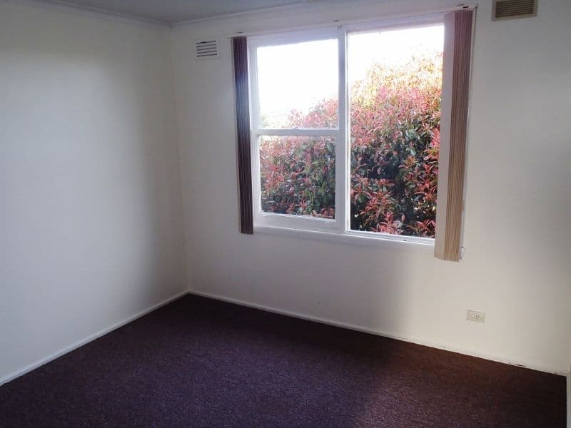 28 Jacobs Crescent, BURNIE TAS 7320, Upper Burnie - Thumbnail 5