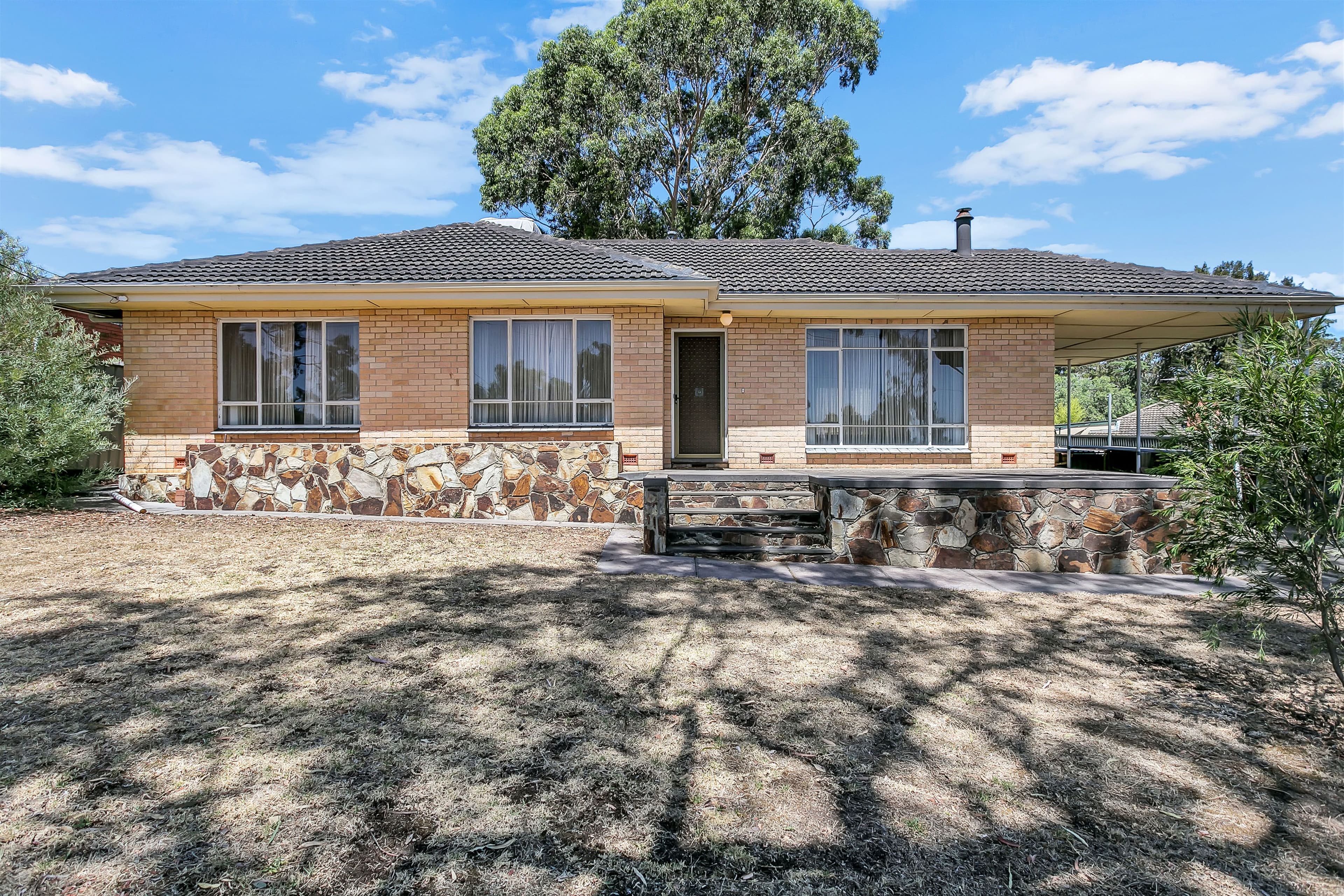 27 Sunhaven Avenue, Athelstone SA 5076, Athelstone - Thumbnail 2