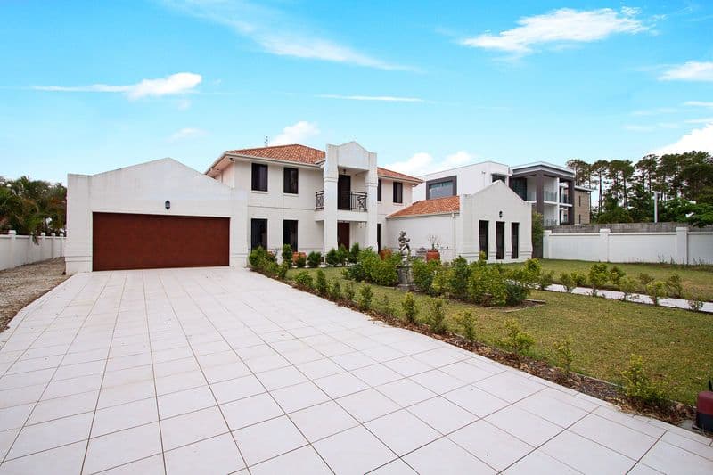 18 Ben Lexcen Place, ROBINA QLD 4226, Robina - Image 1
