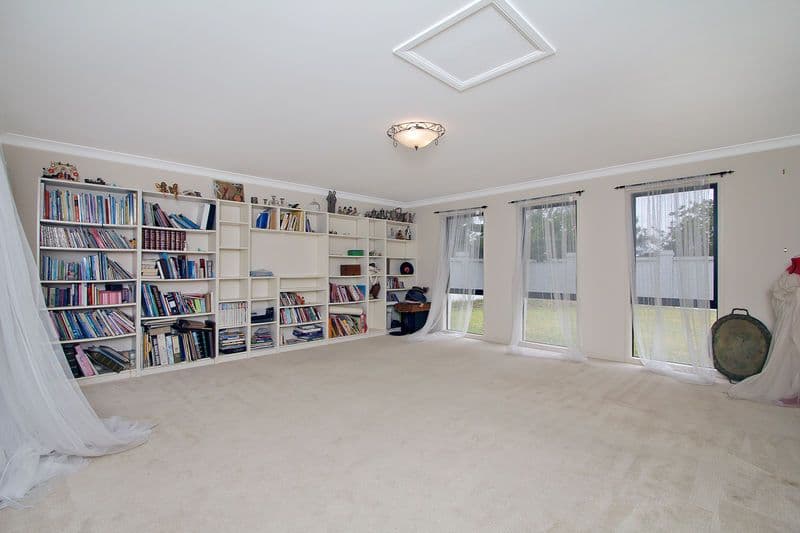 18 Ben Lexcen Place, ROBINA QLD 4226, Robina - Thumbnail 8