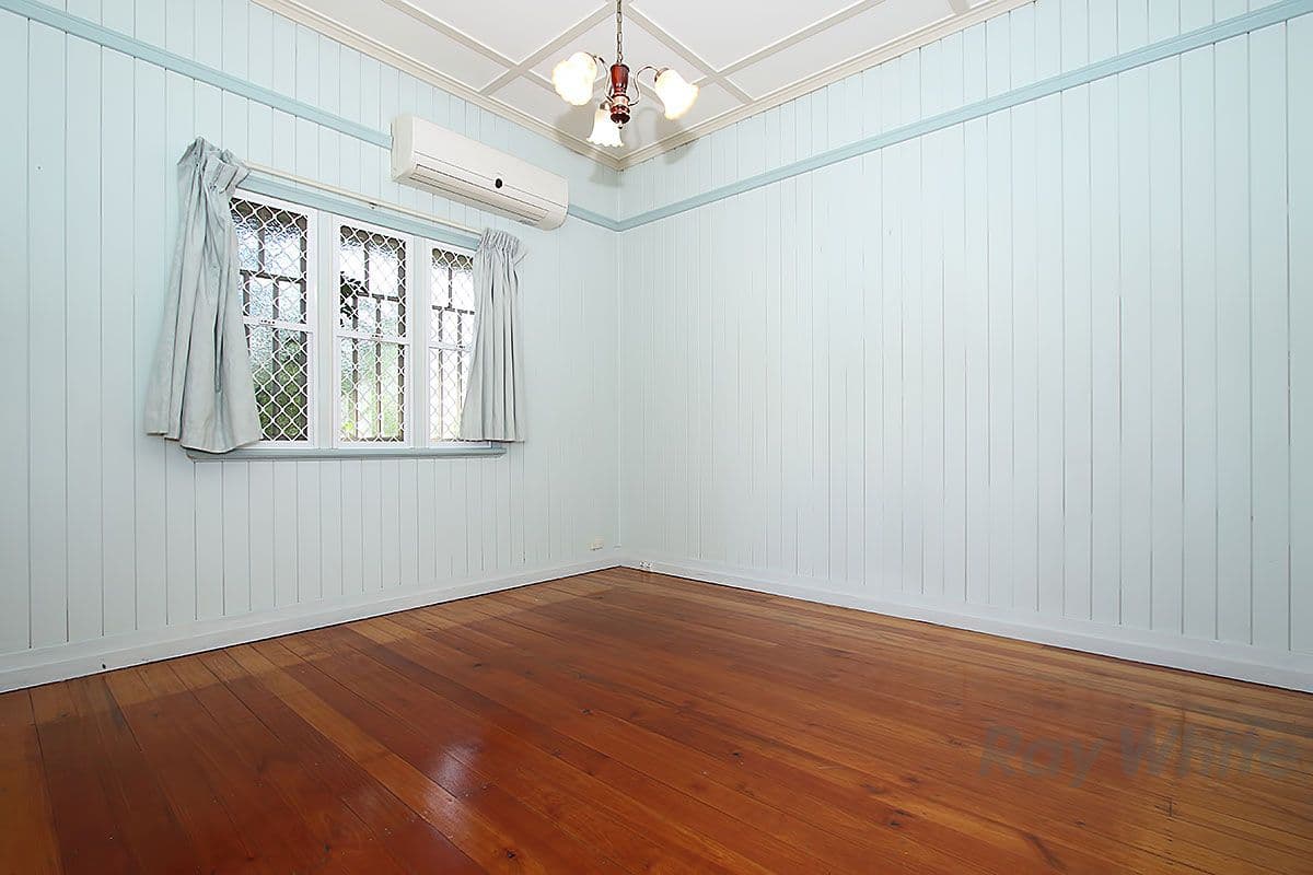 12 Bostock Street, Newtown QLD 4305, Newtown - Thumbnail 6